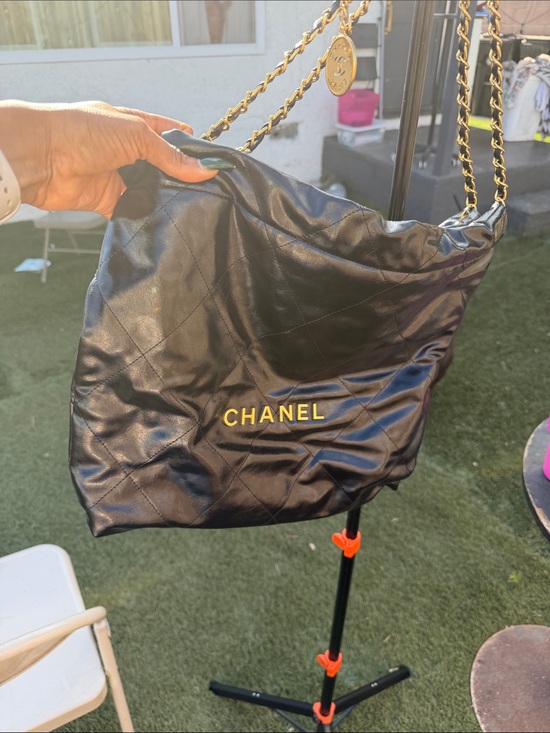 CHANEL Handbags - CHANEL Black Quilted Leather Shoulder Tote with Gold Chain